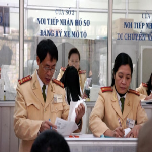 thu-tuc-dang-ky-sang-ten-xe-trong-cung-tinh